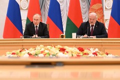 プーチン氏、ロシア軍が「ベラルーシ国内で軍事演習を実施中」