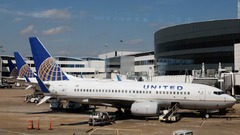 旅客機が激しい乱気流に遭遇、５人を病院搬送　米ユナイテッド航空