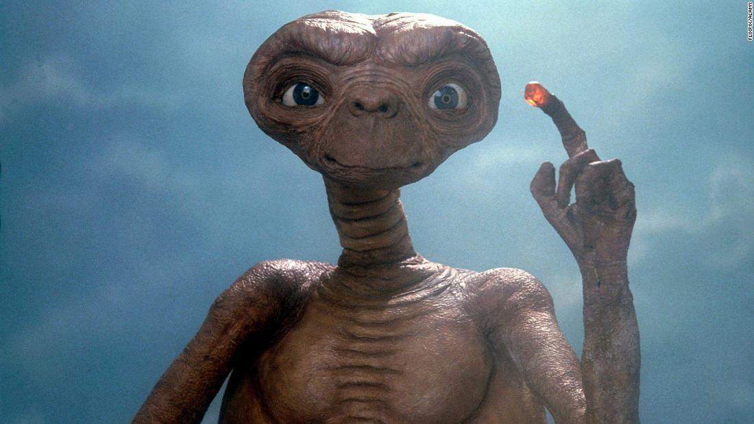 ＳＦ映画「Ｅ．Ｔ．」（１９８２年）に登場した宇宙人のオリジナル電子機械工学モデルが２５６万ドル（約３億３８００万円）で落札された