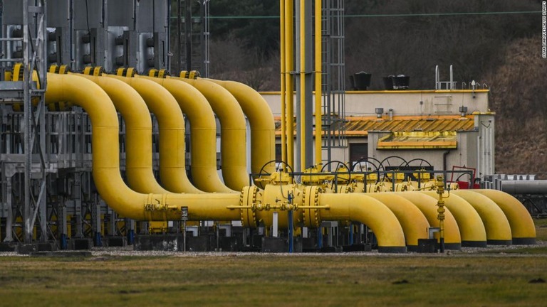 欧州へのガス供給で再開の用意があるとされる「ヤマル・ヨーロッパ」パイプライン/Omar Marques/Getty Images
