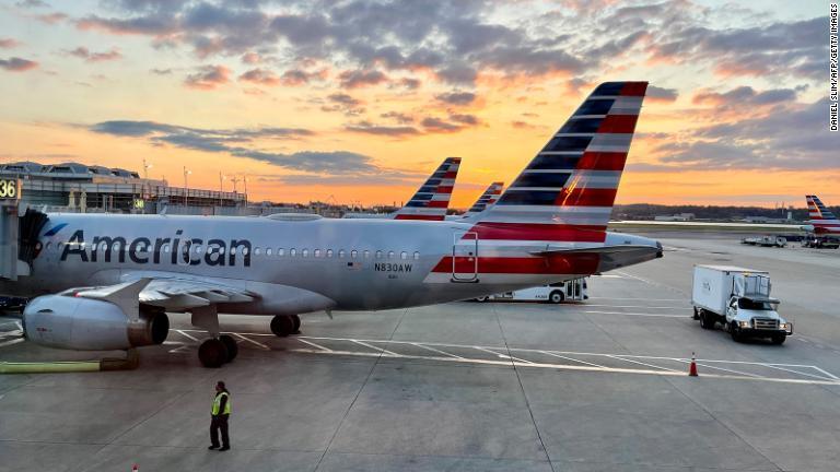 １０位のアメリカン航空。米国内では４位となった/Daniel Slim/AFP/Getty Images