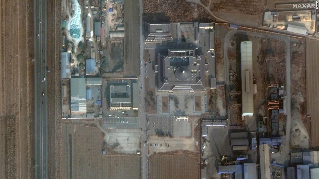 2020年1月の中国・河北省唐山市の葬儀場/Maxar