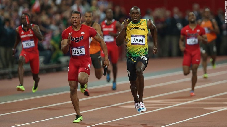 ロンドン五輪の陸上男子４００メートルリレーに出場したボルトさん（中央右）/Ian MacNicol/Getty Images