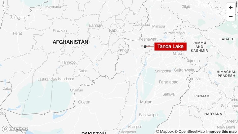 パキスタンのカイバル・パクトゥンクワ州にある湖で、生徒２５～３０人を乗せたボートが転覆した/Mapbox