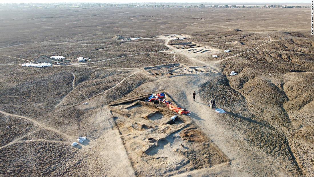 イラクの古代都市遺跡から５０００年前の酒場の跡が発見された