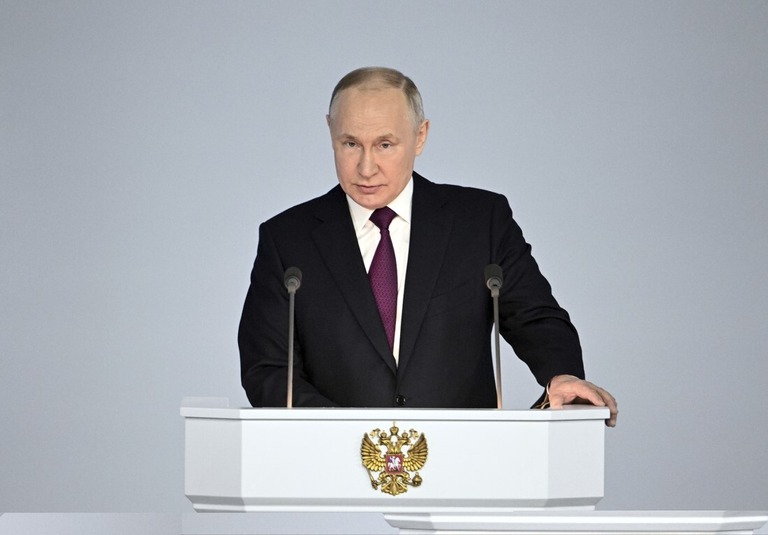 年次教書演説に臨んだプーチン大統領/Pavel Bednyakov/Sputnik/AP