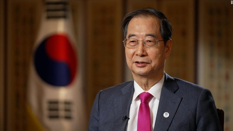 ＣＮＮとのインタビューで自国の核開発の必要性について言及した韓国の韓悳洙首相/CNN