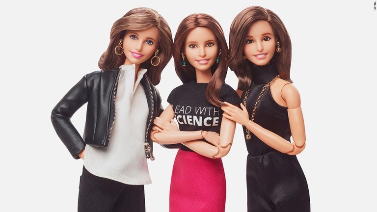 国際女性デーに合わせて、「バービー」のシリーズにＳＴＥＭ（科学・技術・工学・数学）分野の先駆者として活躍する女性７人の限定モデルが登場した/ Mattel