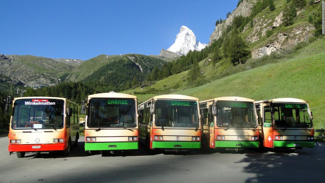 町を走る電気バスは10台。定員は30~80人/Einwohnergemeinde Zermatt