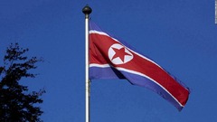 北朝鮮、弾道ミサイル発射　対米戦に「８０万人志願」
