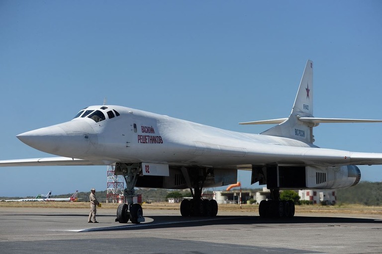 ロシア、戦略爆撃機を増産か　国営企業が声明