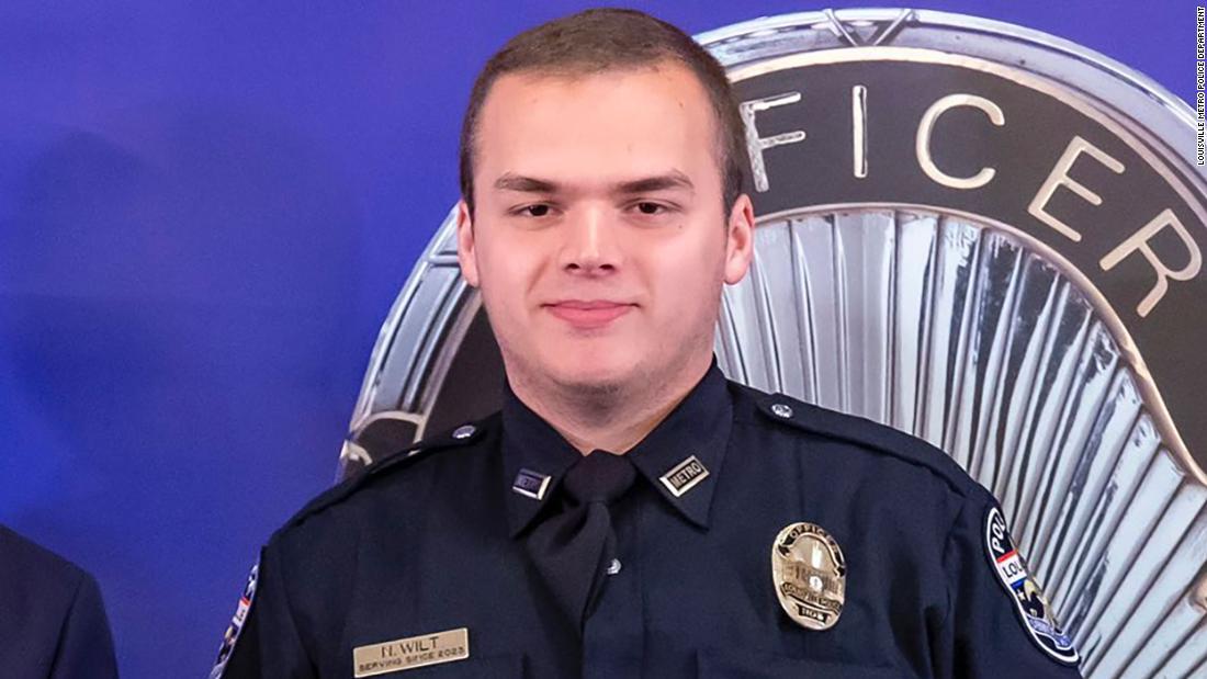 警察学校を卒業したばかりのニコラス・ウィルト巡査。頭部を銃撃され重体/Louisville Metro Police Department 