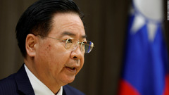 中国の軍事演習、「台湾への戦争準備」を示唆　台湾外交部長