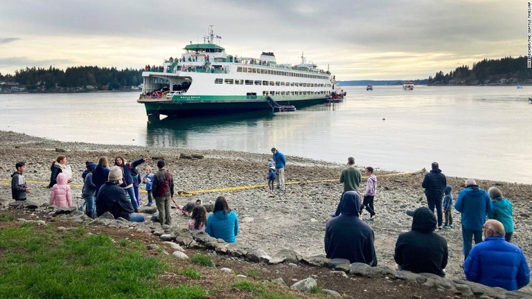 フェリーは午後４時半ごろ浅瀬に乗り上げて停止したという/Mike Reicher/The Seattle Times/AP