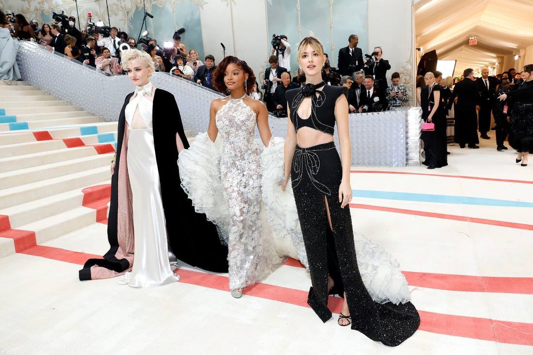 ジュリア・ガーナー、ハリー・ベイリー、デイジー・エドガージョーンズ