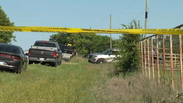 オクラホマ州中部の町ヘンリエッタの民家で７人の遺体が見つかった/KTUL