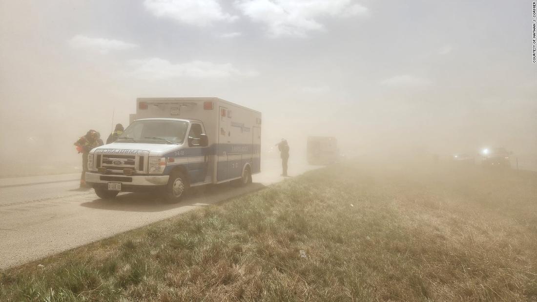 幹線道路上の多重衝突事故で少なくとも６人が死亡/Courtesy of Nathan J. Cormier