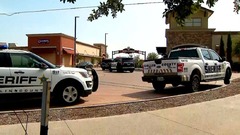 米テキサス州のアウトレットモールで銃撃　９人搬送、容疑者死亡
