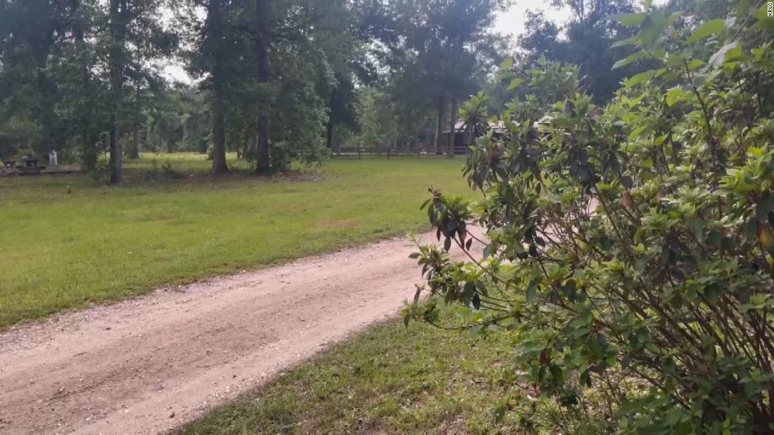 自宅前で「かくれんぼ」の少女らに発砲、男を逮捕　米ルイジアナ州