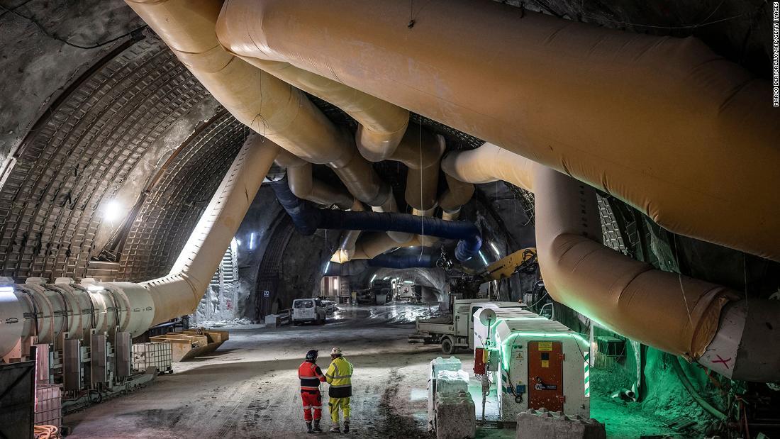 リヨンとトリノを結ぶためのトンネルの建設が進んでいる/Marco Bertorello/AFP/Getty Images