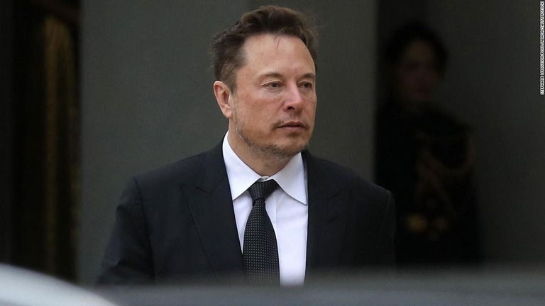 テスラのイーロン・マスク最高経営責任者（ＣＥＯ）/Stephane Lemouton/Pool/ABACA/Shutterstock