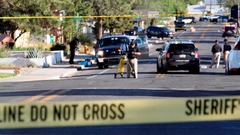 住宅地で高校生が銃乱射、高齢の母娘ら３人死亡　米ニューメキシコ州