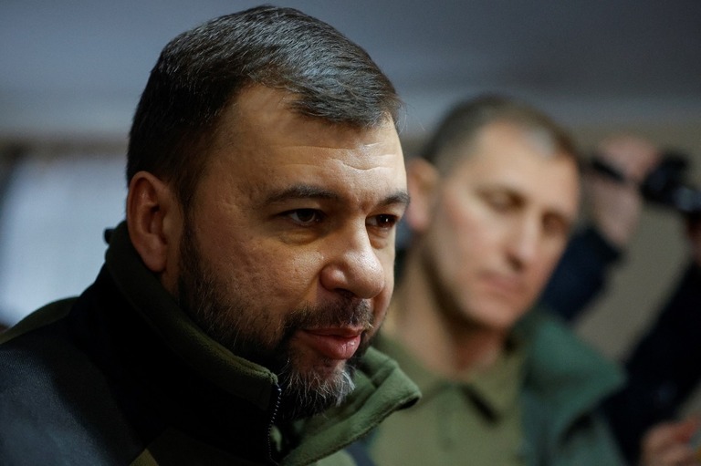 バフムートの名称変更に言及した「ドネツク人民共和国」の幹部、デニス・プシリン氏/Alexander Ermochenko/Reuters