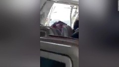韓国アシアナ航空機、飛行中にドア開く　機内で恐怖の光景