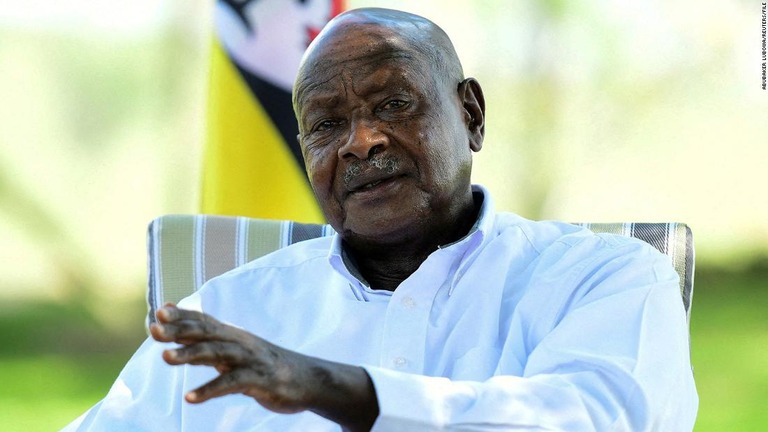 ウガンダのムセベニ大統領（画像）が世界で最も厳しい反ＬＧＢＴＱ法案に署名した/Abubaker Lubowa/Reuters/File