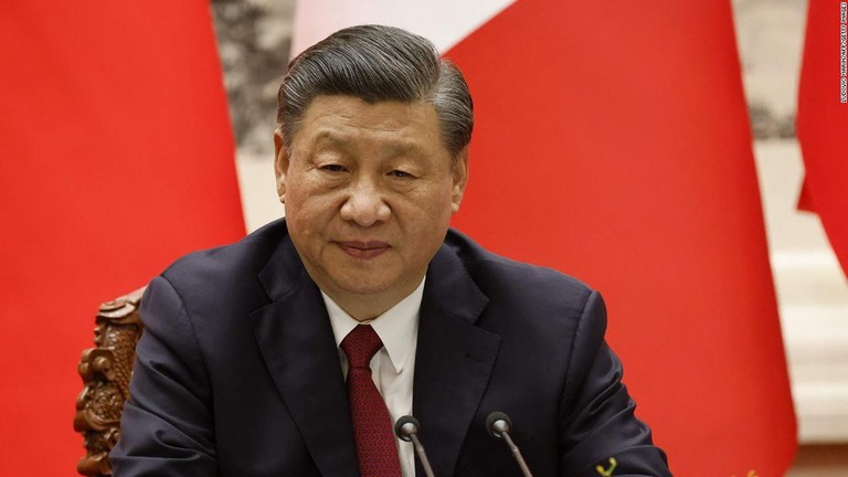 フランスのマクロン大統領との共同記者会見に出席した中国の習近平（シーチンピン）国家主席＝4月６日/Ludovic Marin/AFP/Getty Images