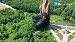 友好の記念碑近くで爆発、ロシア・ベラルーシ・ウクライナの国境付近