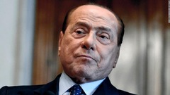 イタリアのベルルスコーニ元首相が死去、８６歳