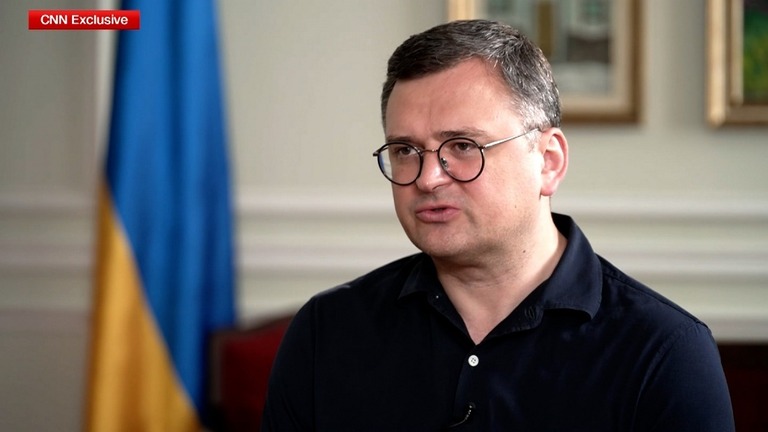 ウクライナのクレバ外相がＣＮＮの単独取材に応じた/CNN
