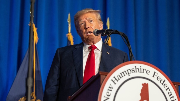 米国のトランプ前大統領＝６月２７日、米ニューハンプシャー州コンコード/Scott Eisen/Getty Images
