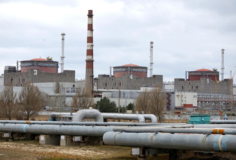 ザポリージャ原子力発電所＝３月２９日/Alexander Ermochenko/Reuters