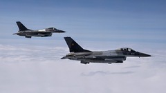 Ｆ１６戦闘機のウクライナ軍パイロット訓練、来月にも開始　ルーマニア