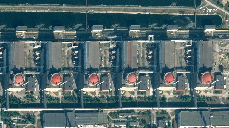 ザポリージャ原発の屋上を写した衛星画像＝７月５日撮影/Planet Labs PBC/Reuters