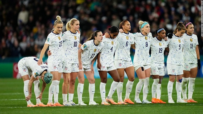 サッカー女子の米国代表は、Ｗ杯の１６強でＰＫ戦の末にスウェーデンに敗れた/Jose Breton/Pics Action/NurPhoto/Getty Images