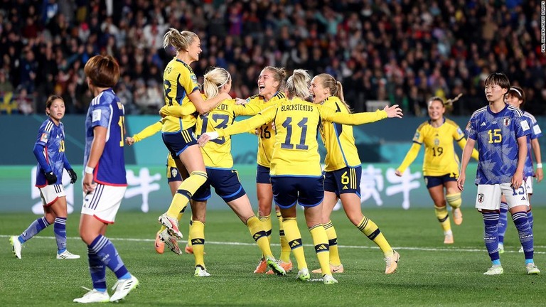 女子Ｗ杯の準々決勝でスウェーデンが日本を下し、準決勝に駒を進めた/Phil Walter/Getty Images