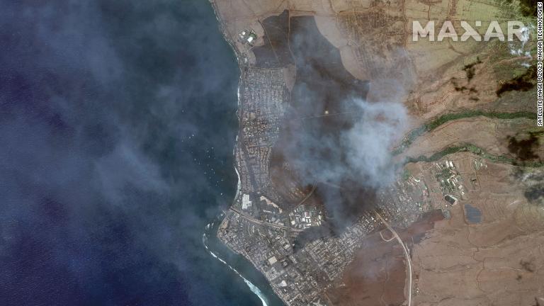 ラハイナの山火事を捉えた衛星画像＝８月９日/Satellite image ©2023 Maxar Technologies