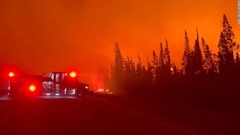 イエローナイフに山火事迫る、全住民に避難命令　カナダ北西部