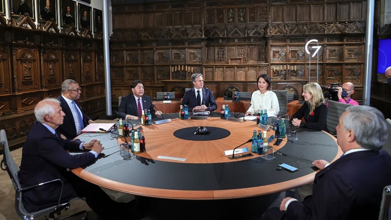 Ｇ７外相らが、ロシア占領下にあるウクライナ領での「偽りの選挙」を非難した/Friedemann Vogel/Pool/Getty Images