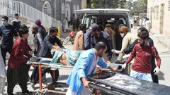 宗教儀式狙い２カ所で自爆攻撃、５６人死亡　パキスタン