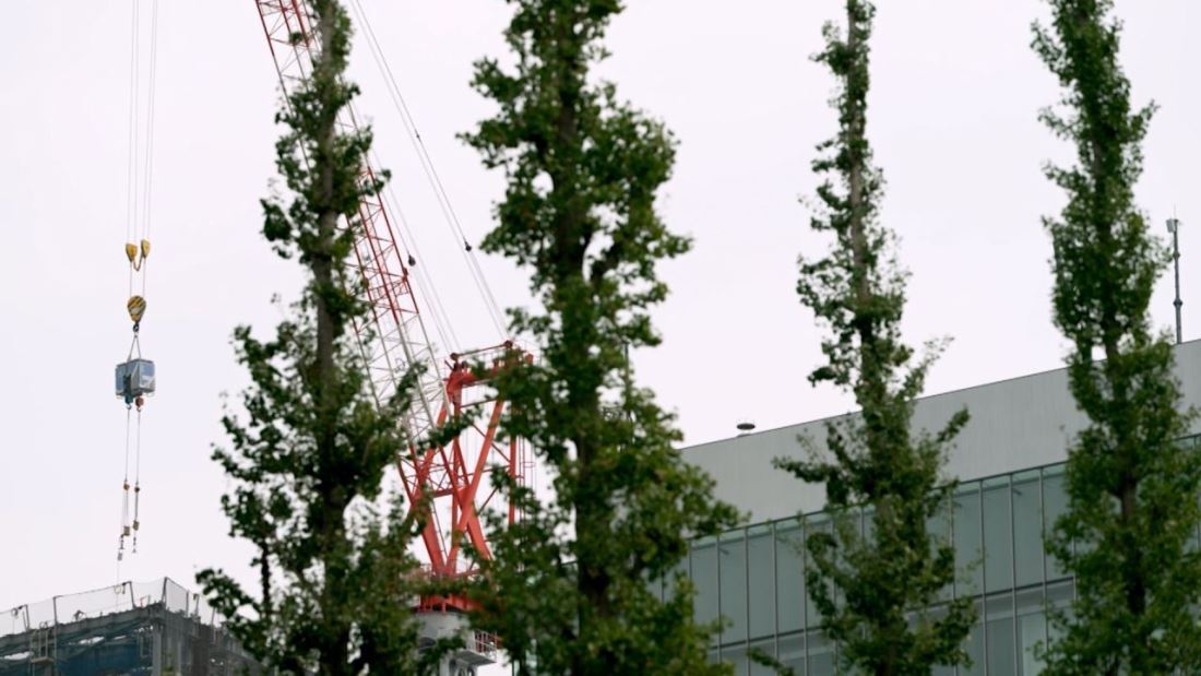 神宮外苑の再開発事業は、3月に正式に開始した/Daniel Campisi/CNN