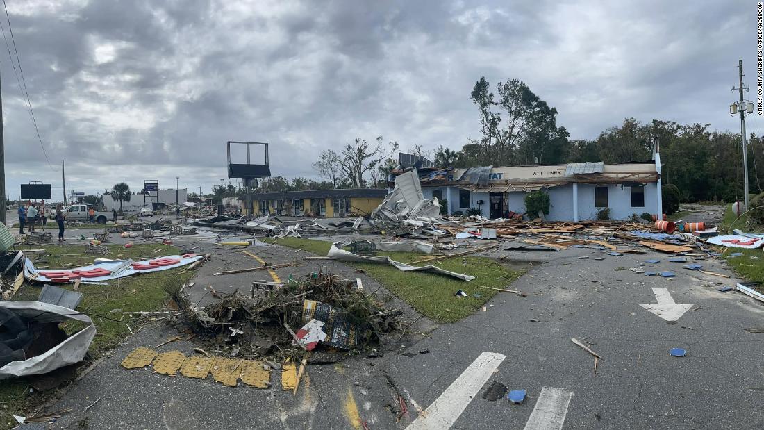 竜巻により被害をうけた米フロリダ州クリスタルリバーの地域＝１２日/Citrus County Sheriff's Office/Facebook