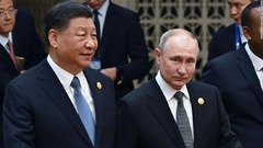 プーチン氏が中国との連帯アピール、「一帯一路」フォーラムで　中東危機のさなか