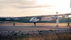 太陽光で動力とする航空機「スカイドウェラー」