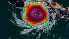猛烈なハリケーン「オーティス」、メキシコ南部を直撃