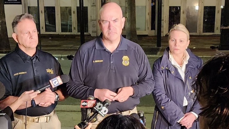 タンパ警察の２９日の発表によると、今回の銃撃事件に関連して２２歳の男が殺人容疑で逮捕された/Tampa Police Department/X