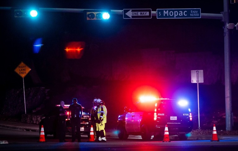 米テキサス州で襲撃により６人が死亡、３人が負傷/Sara Diggins/Austin American-Statesman/AP